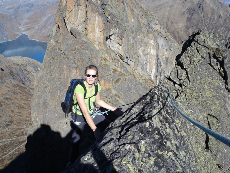 12. Traversée des Perrons (2674m) Région d'Emosson, Massif du Mt — free download